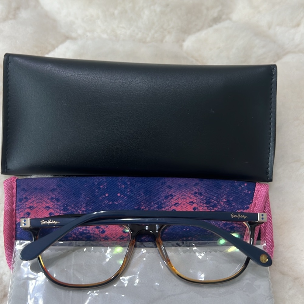 Lilly Pulitzer “frames” - Picture 8 of 12